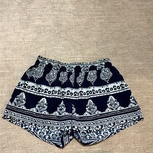 Mine Women's Navy and White Patterned Shorts